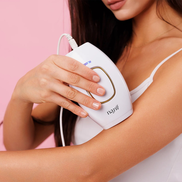 Tout savoir sur l'épilation à lumière pulsée à la maison : Le Guide Complet